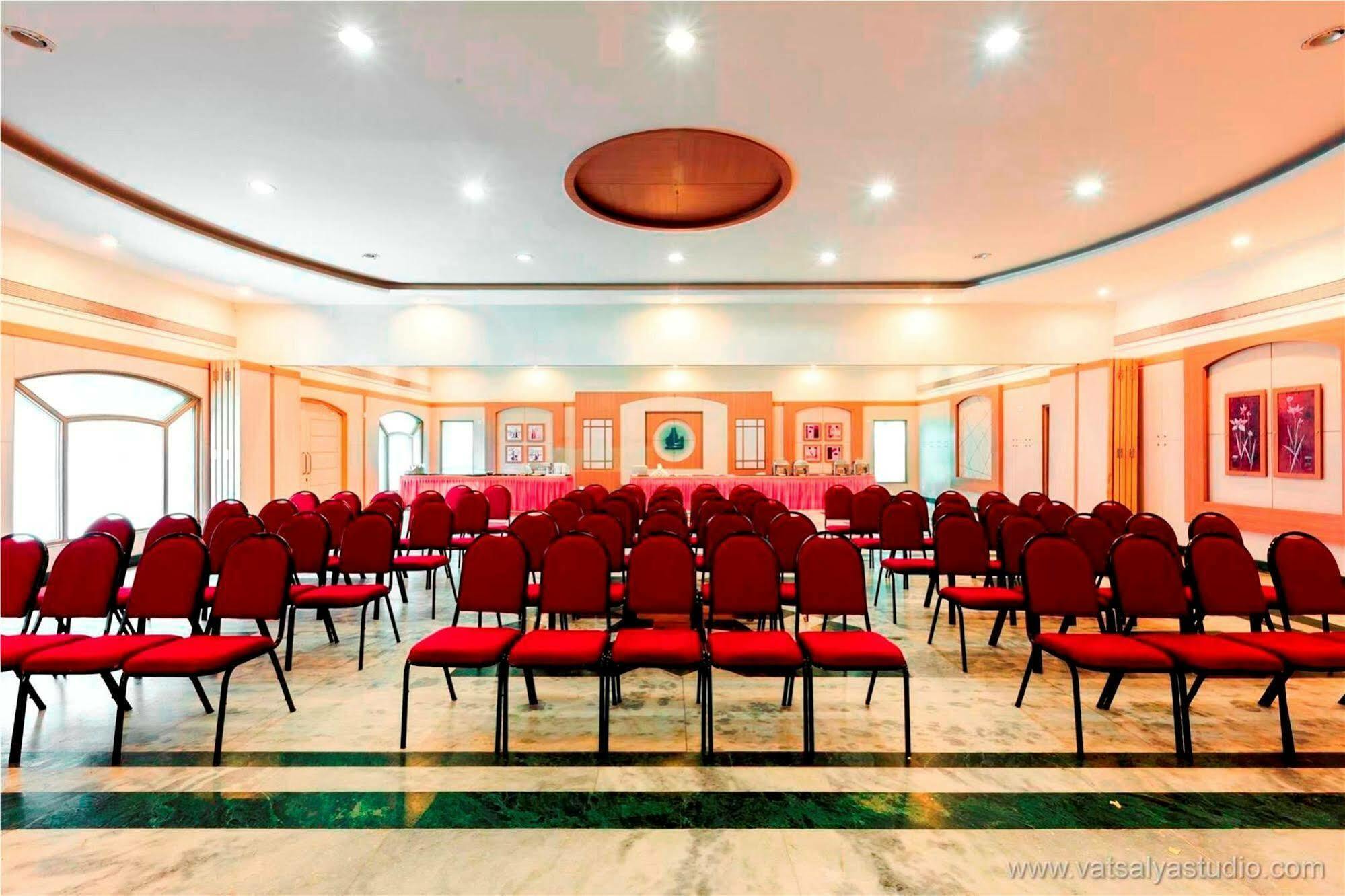 Vits Shalimar, Ankleshwar Hotel Luaran gambar